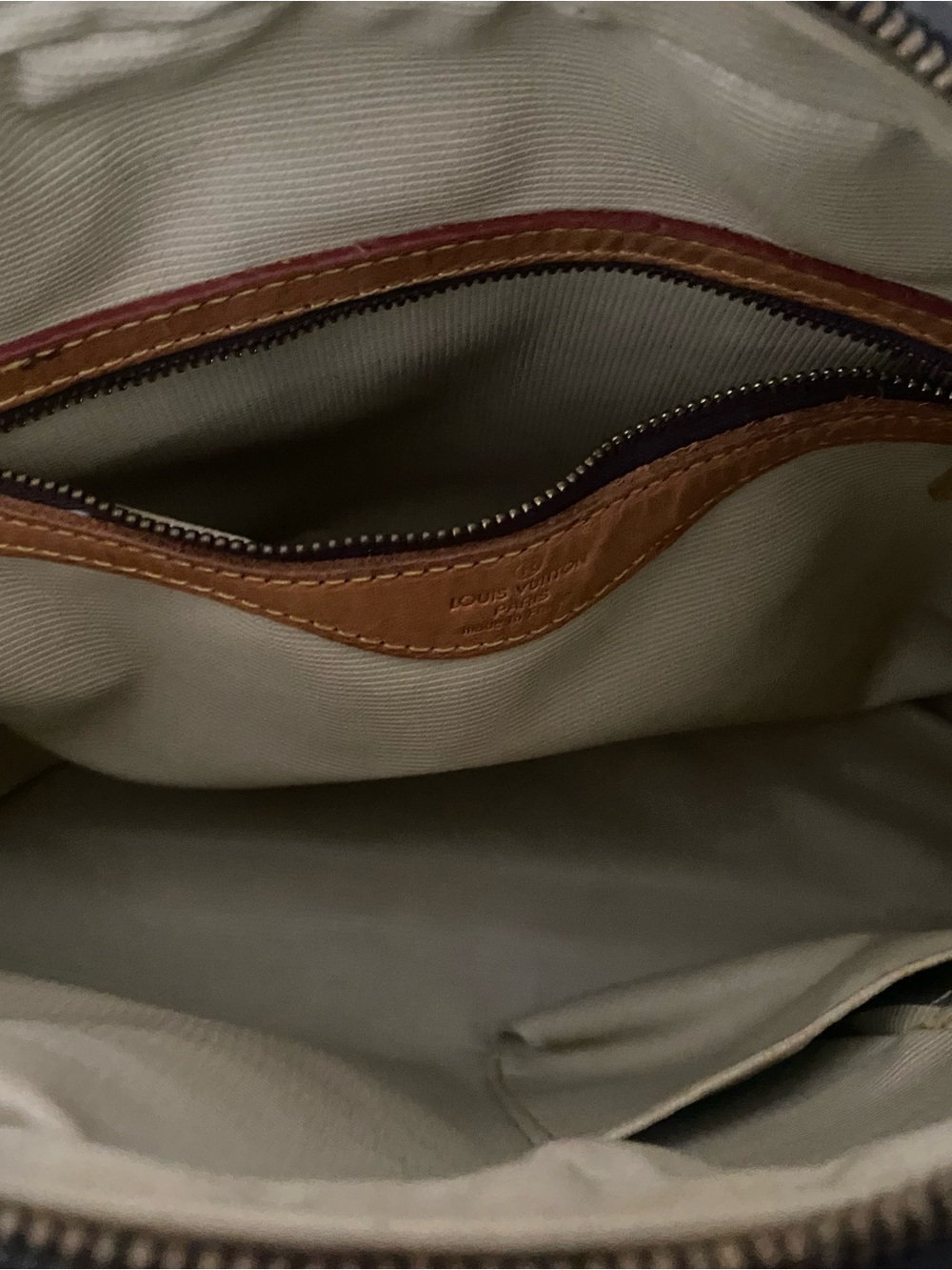 Brown satchel - Picture 7 of 7